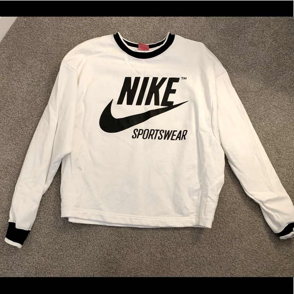 Nike cropped crew neck